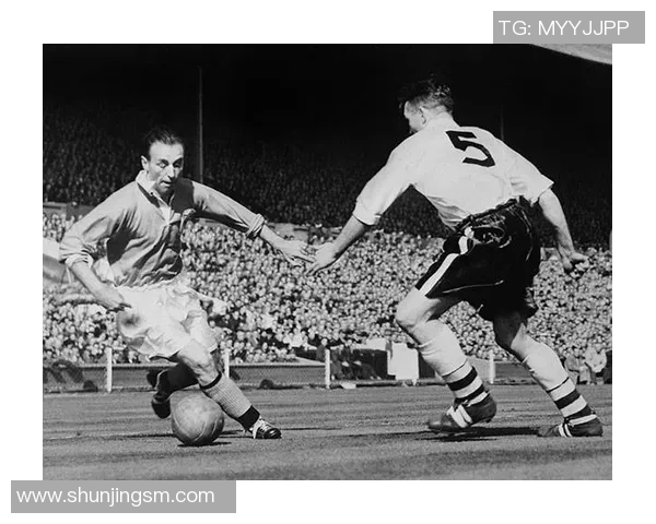 英国足球明星汇聚一堂探寻他们的辉煌与成就