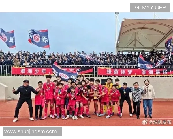 街坊们心目中的足球明星究竟是谁让我们一起走进他们的故事与热爱 街坊们心目中的足球明星究竟是谁让我们一起走进他们的故事与热爱